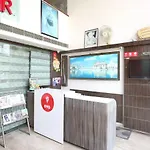 Oyo 14555 Kay Aar Regency